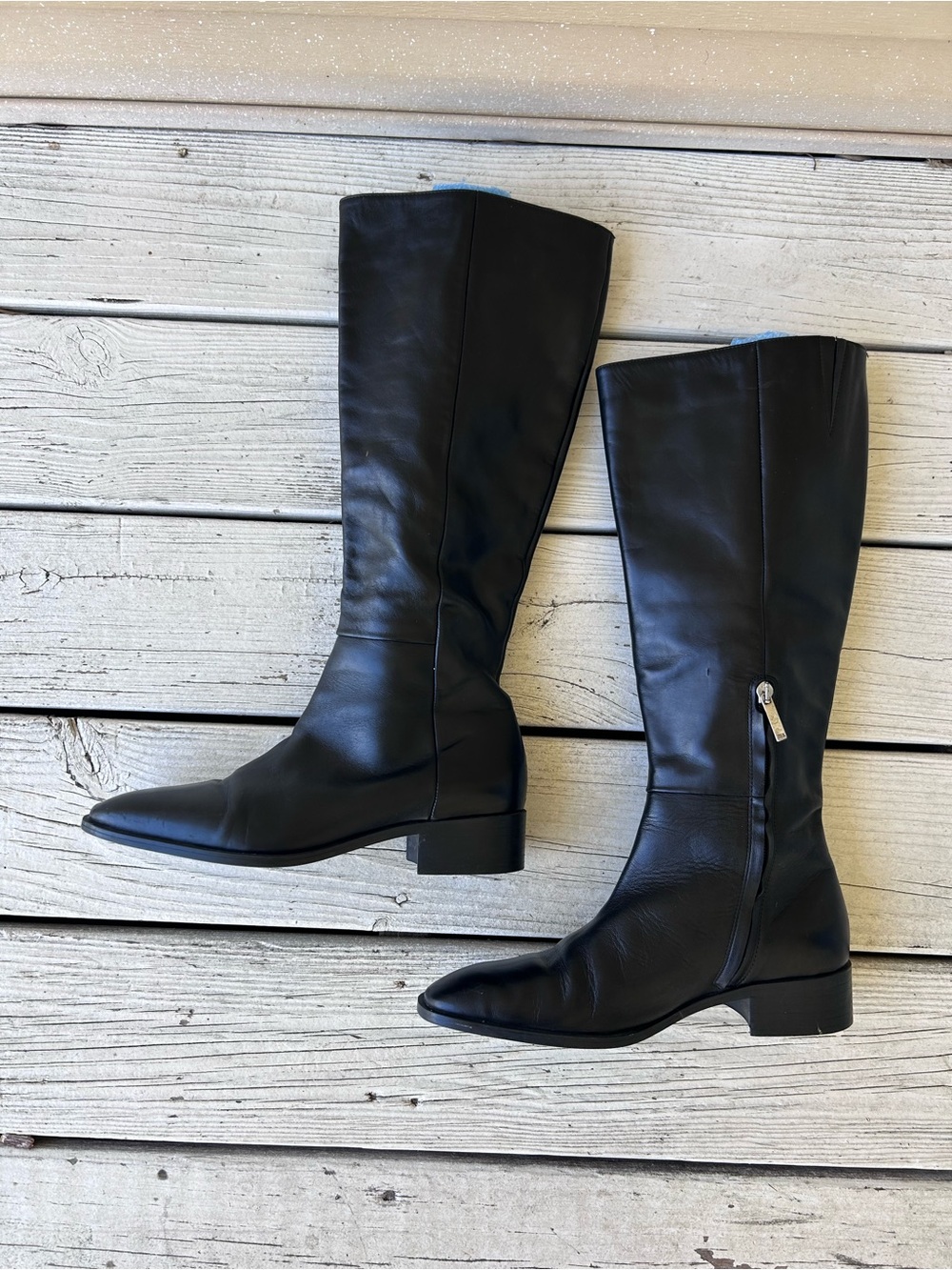 Zara Women's Sleek Black Knee-High Leather Boots - Size 9-9.5 (40)